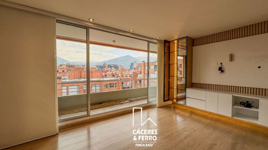 Apartamento de 3 alcobas en venta en Chicó Navarra, Bogotá, 159 m² · foto 21 de 23