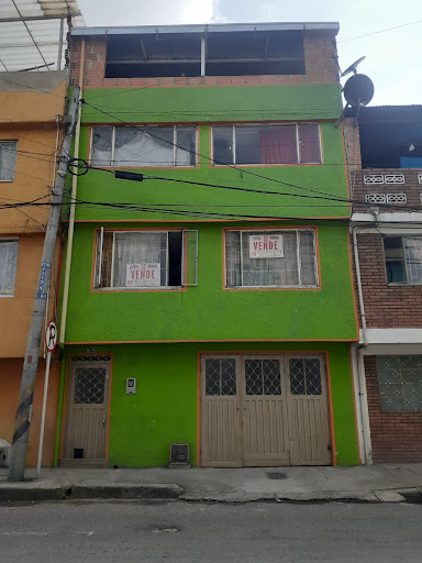 Casa en venta en La Granja, Bogotá · foto 3 de 24