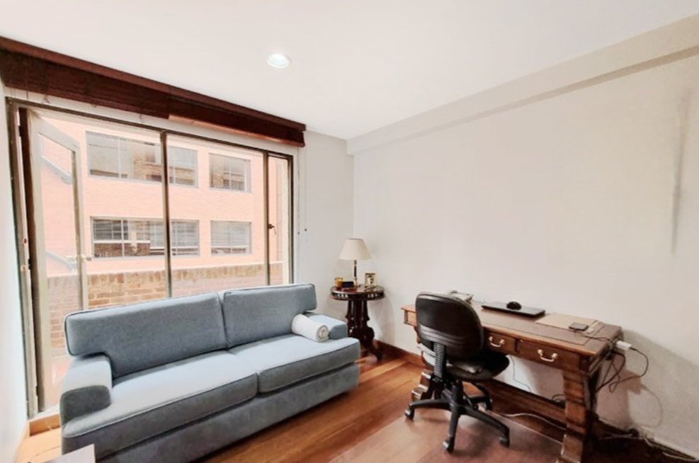 Apartamento en venta en La Carolina, Bogotá · foto 8 de 24