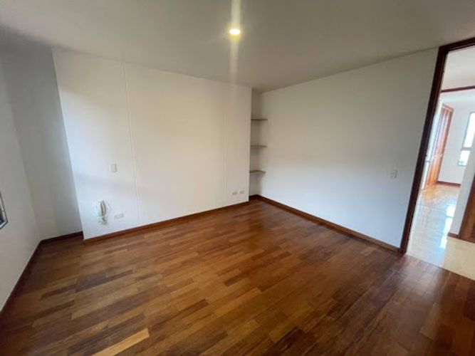Apartamento de 3 alcobas en arriendo en El Tesoro, Medellín, 150 m² · foto 12 de 22