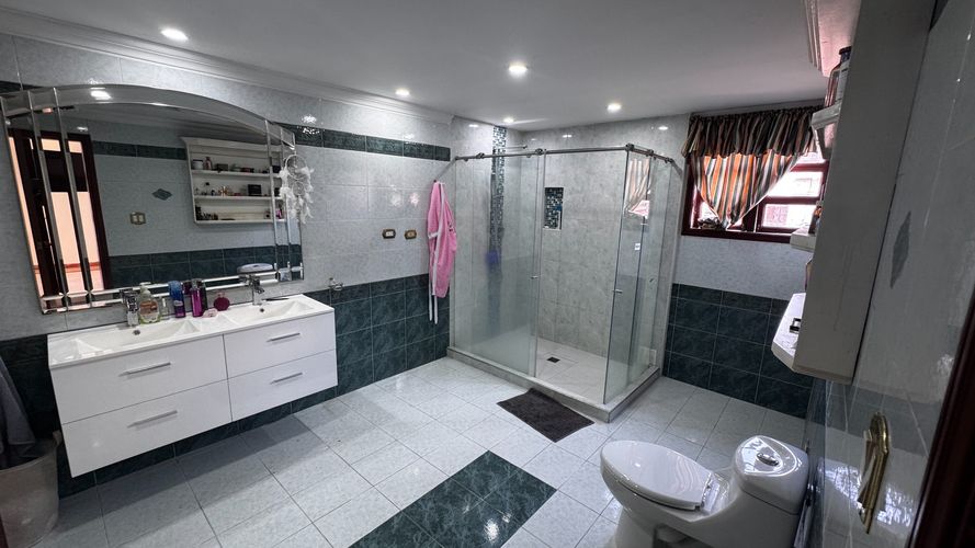 Casa de 4 alcobas en venta en Cuarto De Legua - Guadalupe, Cali, 450 m² · foto 21 de 24