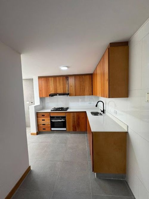 Casa de 3 alcobas en arriendo en San Lucas, Medellín, 170 m² · foto 2 de 20