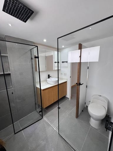 Casa de 3 alcobas en arriendo en San Lucas, Medellín, 170 m² · foto 17 de 20