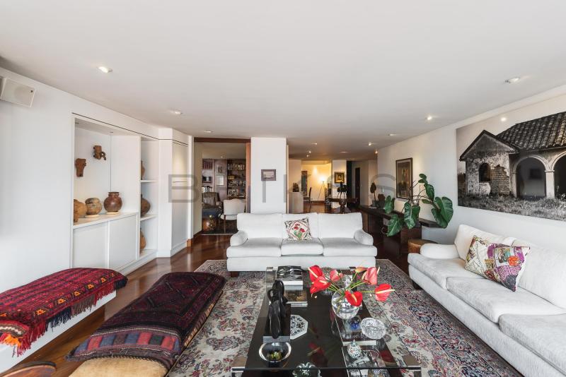 Apartamento en venta en El Refugio, Bogotá · foto 4 de 22