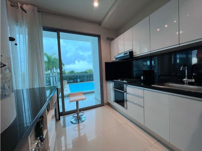 Apartamento de 3 alcobas en venta en Crespo, Cartagena, 165 m² · foto 13 de 24
