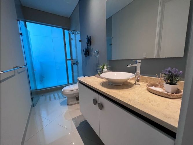 Apartamento de 3 alcobas en venta en Crespo, Cartagena, 165 m² · foto 21 de 24