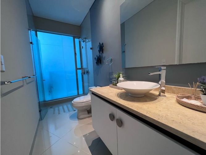 Apartamento de 3 alcobas en venta en Crespo, Cartagena, 165 m² · foto 22 de 24