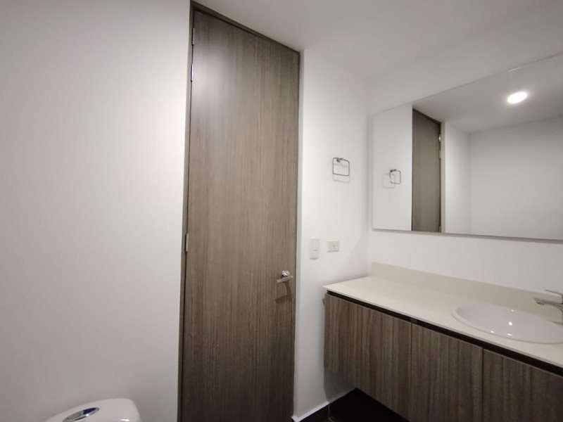 Apartamento en arriendo en Ciudad Del Río, Medellín · foto 22 de 24