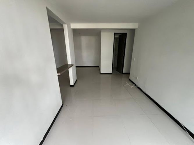 Apartamento de 3 alcobas en arriendo en Rodeo Alto, Medellín, 65 m² · foto 10 de 24