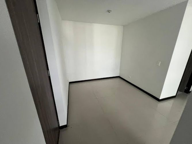 Apartamento de 3 alcobas en arriendo en Rodeo Alto, Medellín, 65 m² · foto 12 de 24