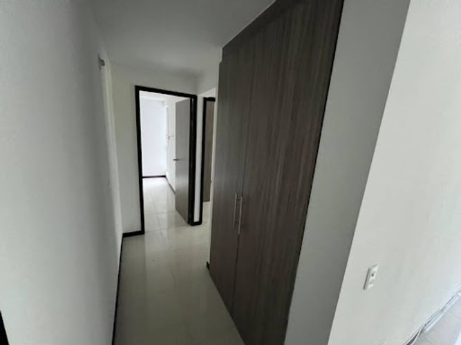 Apartamento de 3 alcobas en arriendo en Rodeo Alto, Medellín, 65 m² · foto 13 de 24