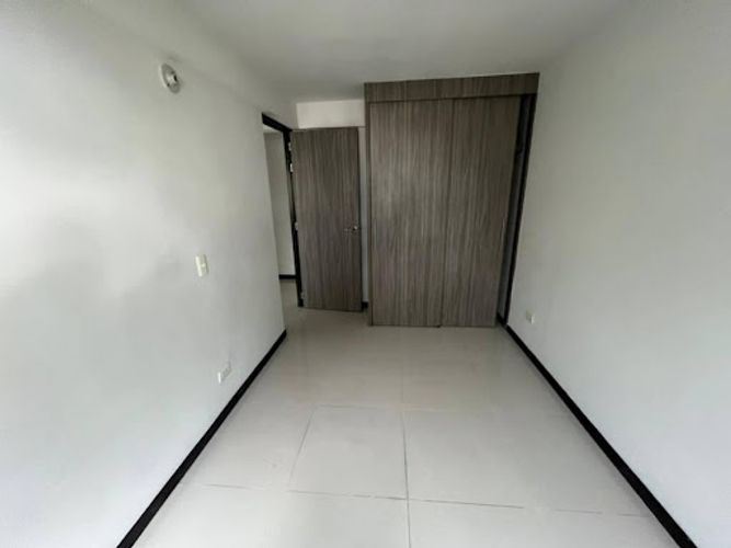 Apartamento de 3 alcobas en arriendo en Rodeo Alto, Medellín, 65 m² · foto 20 de 24