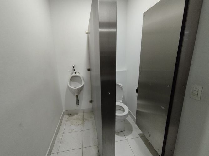Oficina en arriendo en El Poblado, Medellín, 500 m² · foto 16 de 20
