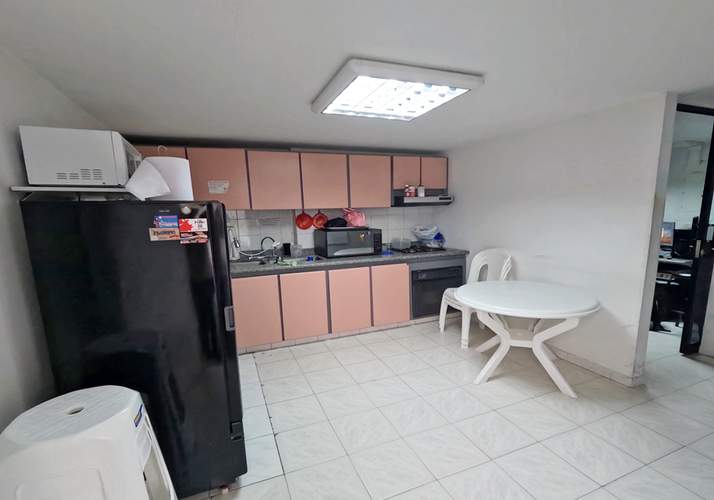 Casa de 4 alcobas en venta en Las Villas, Bogotá, 222 m² · foto 6 de 24