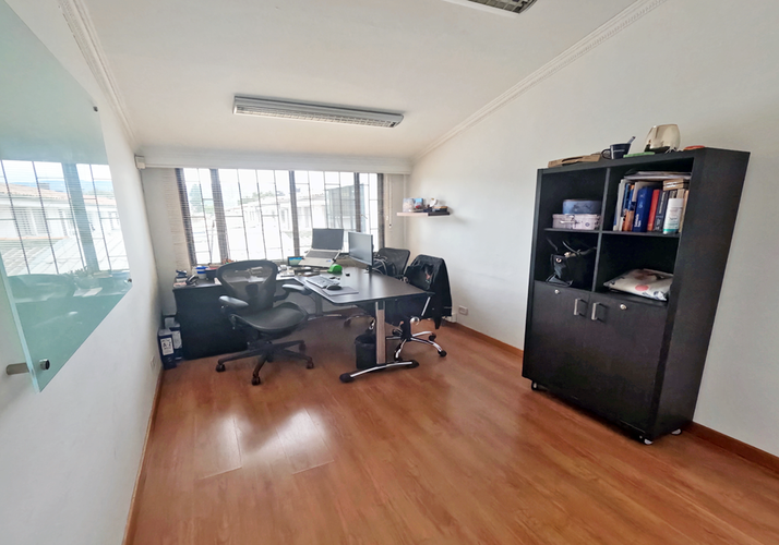 Casa de 4 alcobas en venta en Las Villas, Bogotá, 222 m² · foto 15 de 24