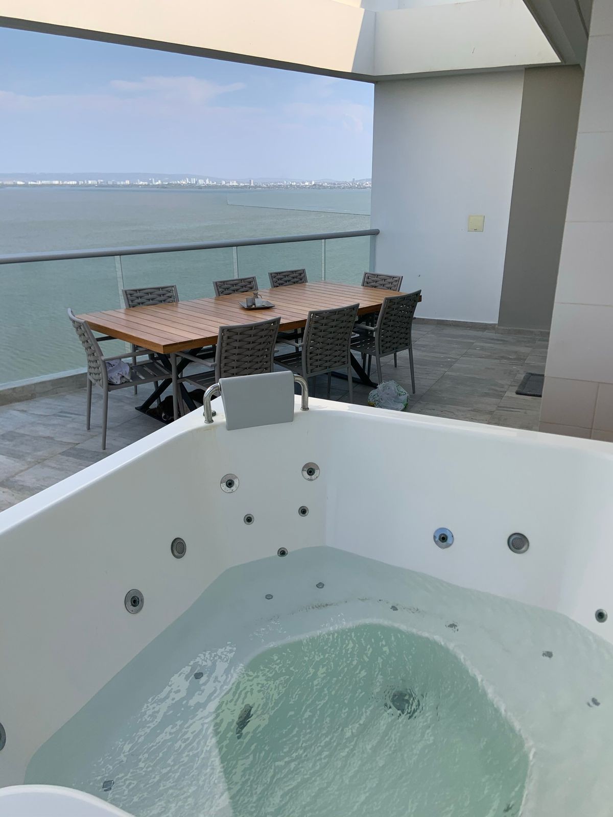 Apartamento en venta en La Boquilla, Cartagena · foto 2 de 24