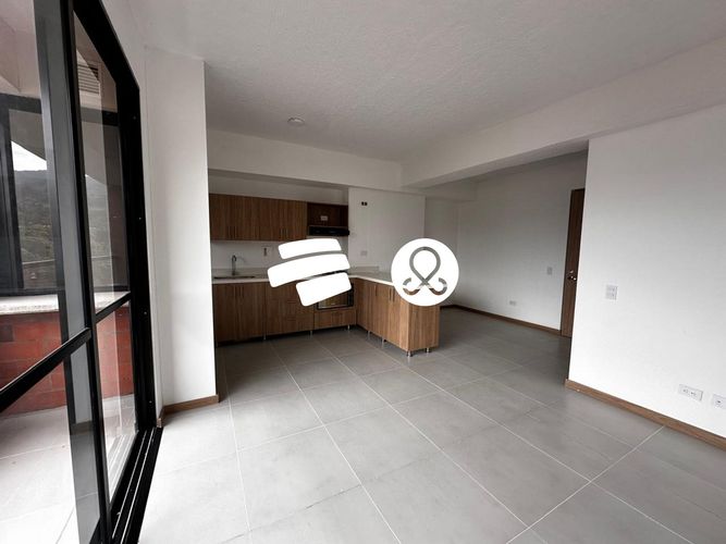 Apartamento en venta en La Chinca, La Estrella · foto 4 de 18