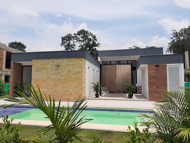 Casa de 3 alcobas en venta en Ruitoque, Floridablanca, 285 m² · foto 3 de 20
