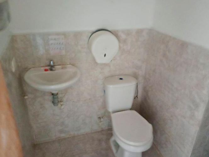 Local en arriendo en Laureles, Medellín, 100 m² · foto 14 de 15