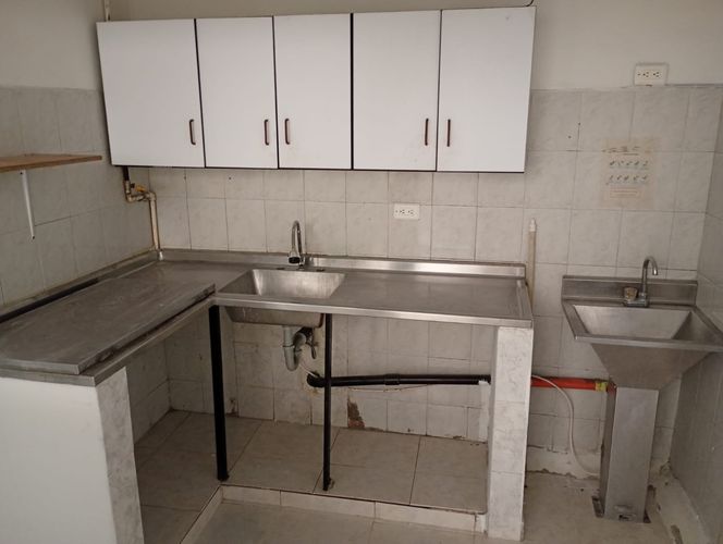 Local en arriendo en Laureles, Medellín, 100 m² · foto 6 de 15