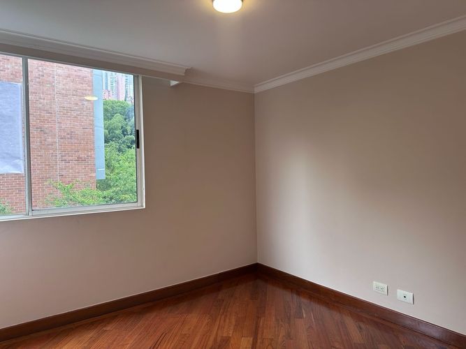 Apartamento de 3 alcobas en arriendo en El Poblado, Medellín, 150 m² · foto 16 de 20