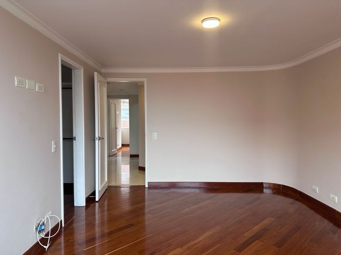 Apartamento de 3 alcobas en arriendo en El Poblado, Medellín, 150 m² · foto 9 de 20
