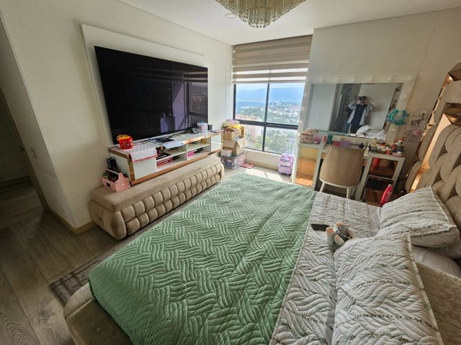 Apartamento de 3 alcobas en venta en Lagos Del Cacique, Bucaramanga, 163 m² · foto 9 de 13