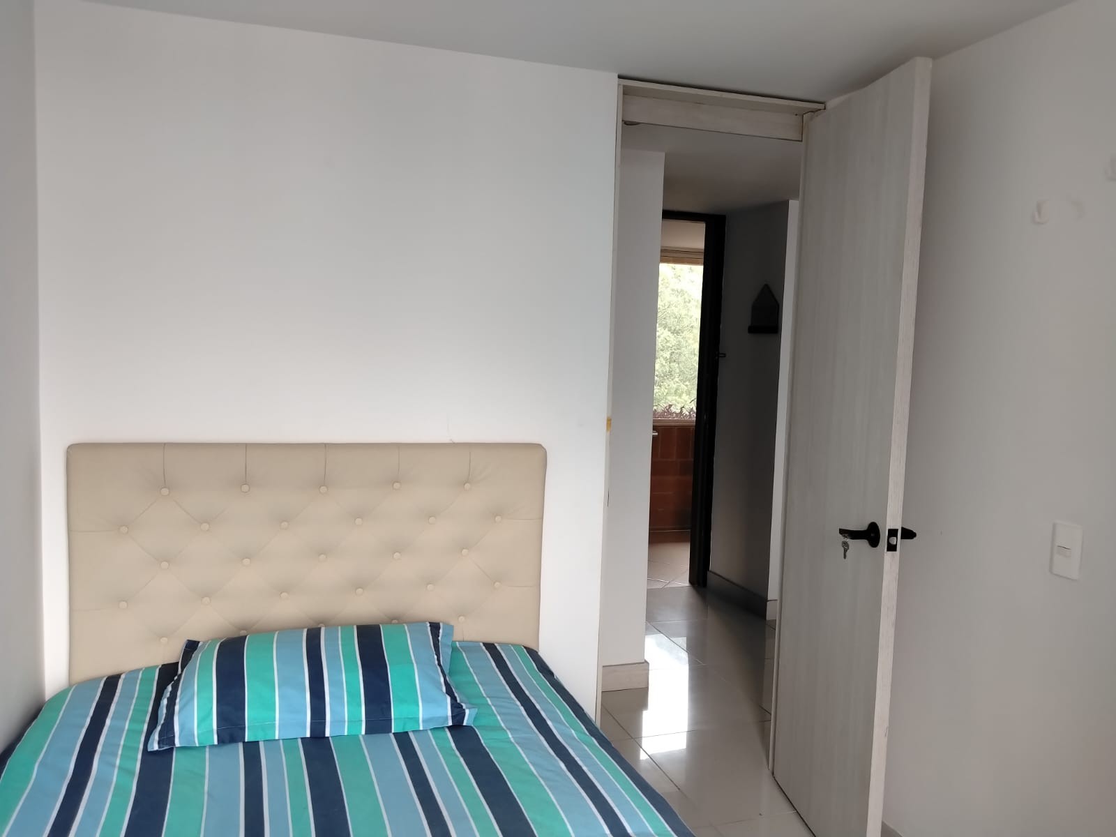 Apartamento en arriendo en El Poblado, Medellín · foto 13 de 19