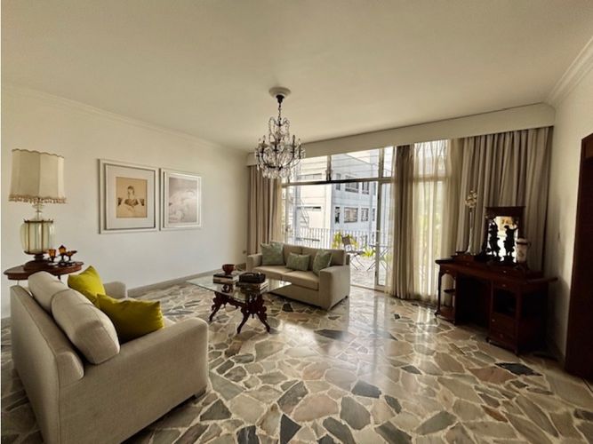 Casa de 5 alcobas en venta en Arboledas, Cali, 670 m² · foto 4 de 22