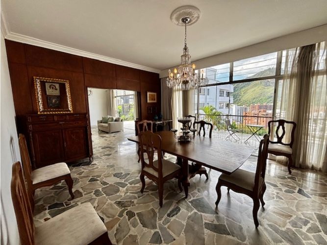 Casa de 5 alcobas en venta en Arboledas, Cali, 670 m² · foto 9 de 22