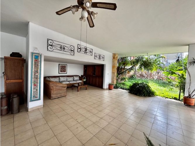 Casa de 5 alcobas en venta en Arboledas, Cali, 670 m² · foto 16 de 22