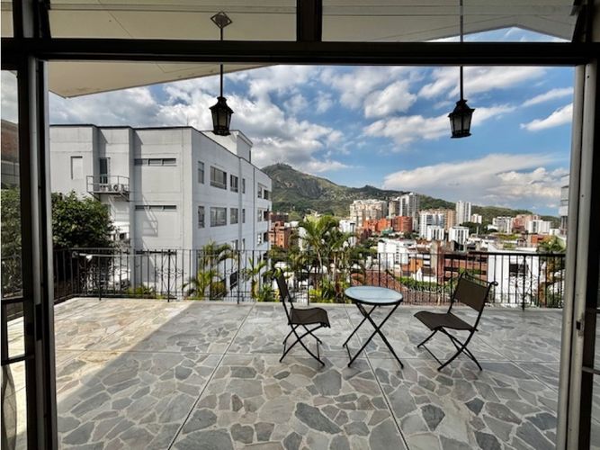 Casa de 5 alcobas en venta en Arboledas, Cali, 670 m² · foto 21 de 22