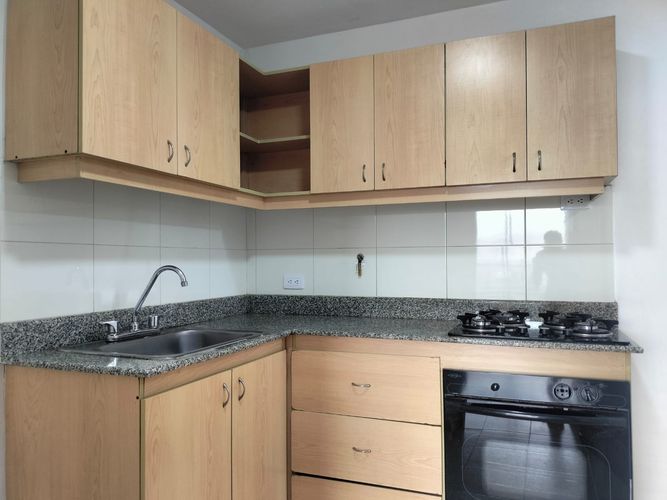 Apartamento de 3 alcobas en arriendo en El Poblado, Medellín, 78 m² · foto 5 de 17