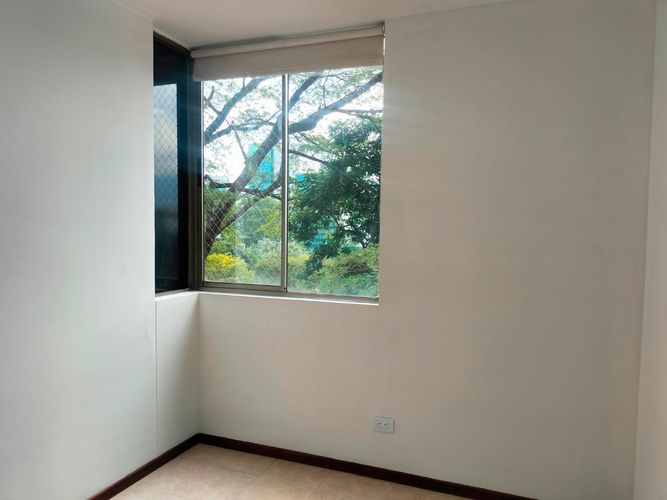 Apartamento de 3 alcobas en arriendo en El Poblado, Medellín, 78 m² · foto 14 de 17