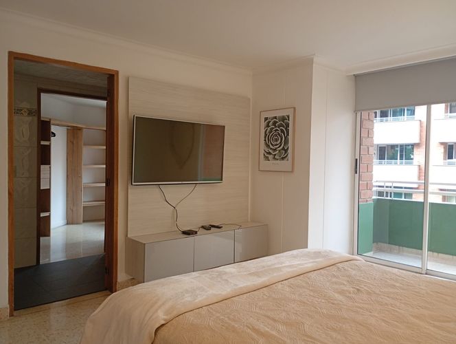 Apartamento de 2 alcobas en arriendo en Laureles, Medellín, 140 m² · foto 12 de 19
