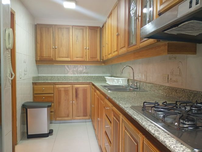 Apartamento de 2 alcobas en arriendo en Laureles, Medellín, 140 m² · foto 8 de 19
