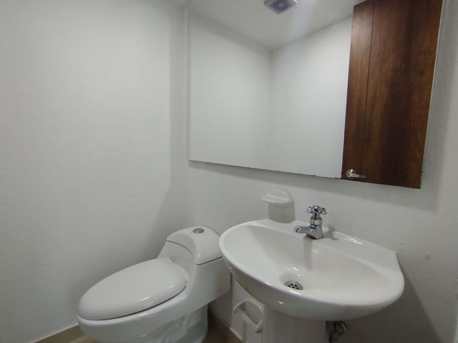 Local en arriendo en El Porvenir, Rionegro, 40 m² · foto 6 de 11