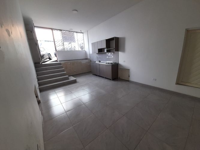 Local en arriendo en Avenida Santander, Manizales, 36 m² · foto 2 de 8
