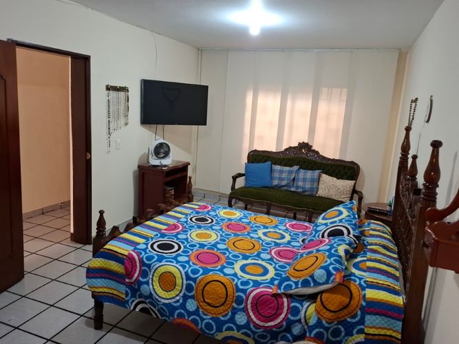Casa de 3 alcobas en venta en Campo Valdes No.2, Medellín, 231 m² · foto 12 de 24