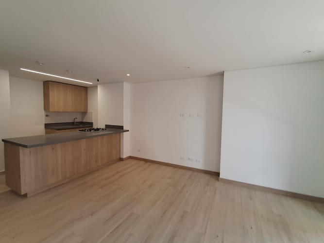 Apartamento de 2 alcobas en arriendo en Rionegro, 74 m² · foto 4 de 12