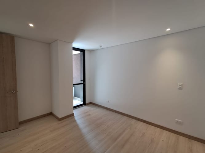 Apartamento de 2 alcobas en arriendo en Rionegro, 74 m² · foto 8 de 12