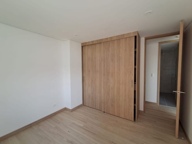 Apartamento de 2 alcobas en arriendo en Rionegro, 74 m² · foto 10 de 12