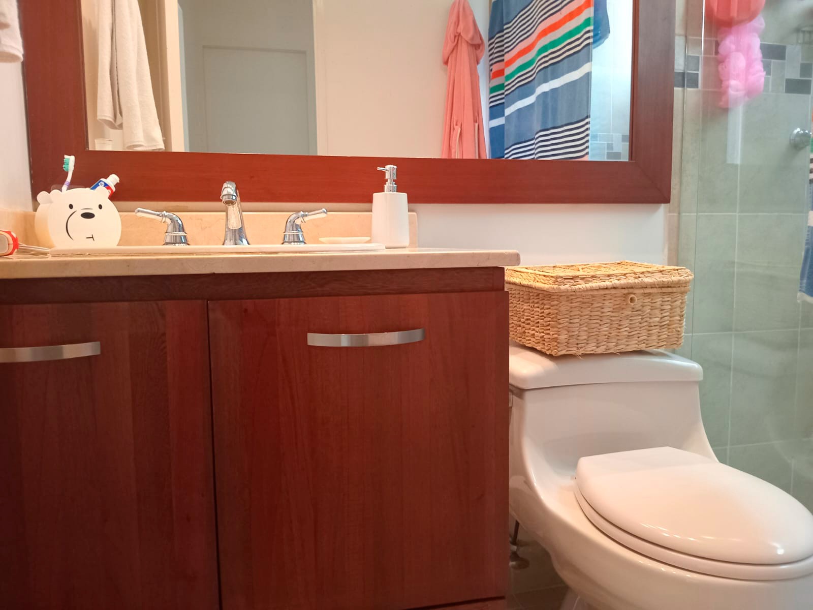 Casa en arriendo en El Poblado, Medellín · foto 18 de 20