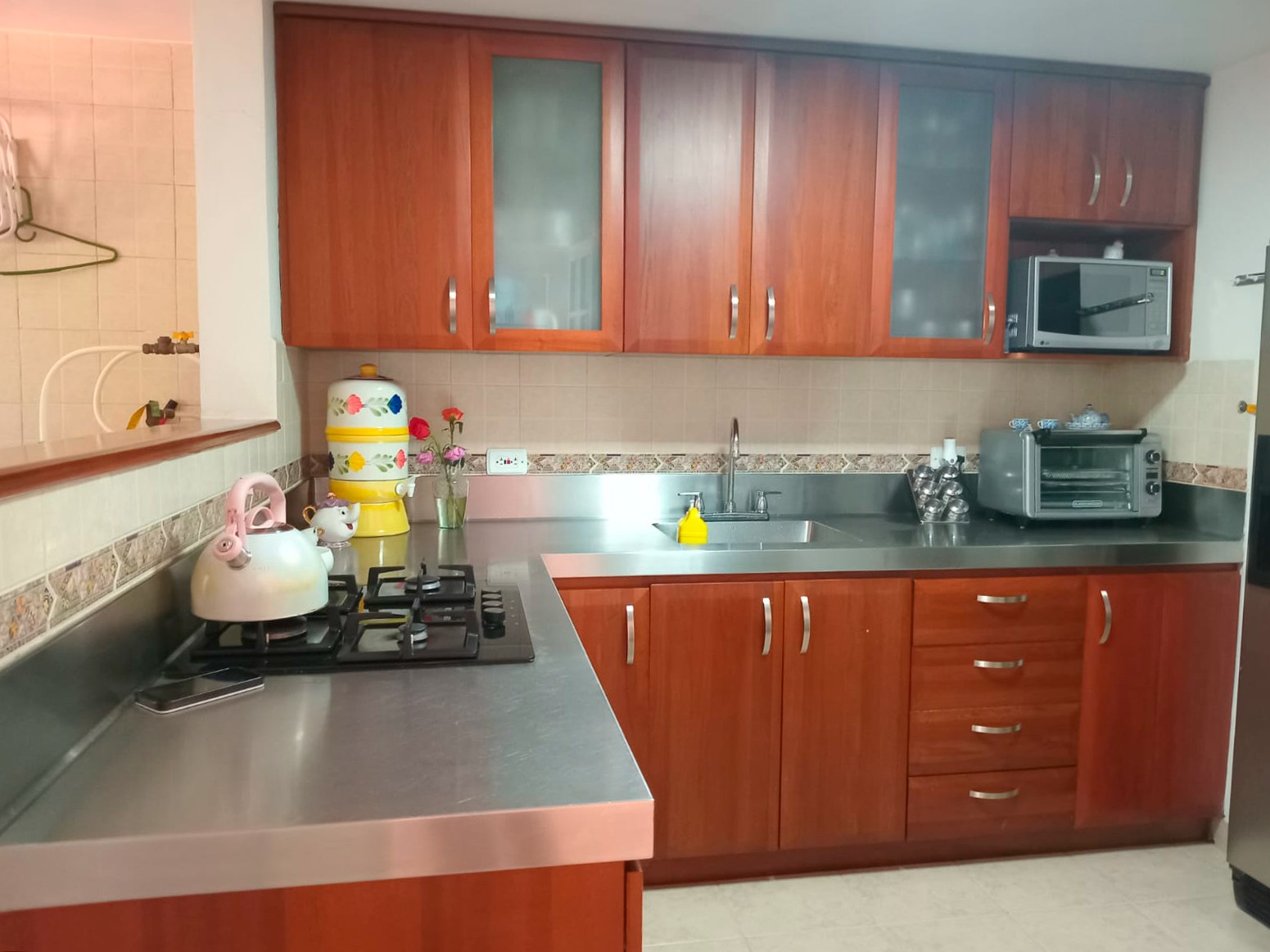 Casa en arriendo en El Poblado, Medellín · foto 8 de 20