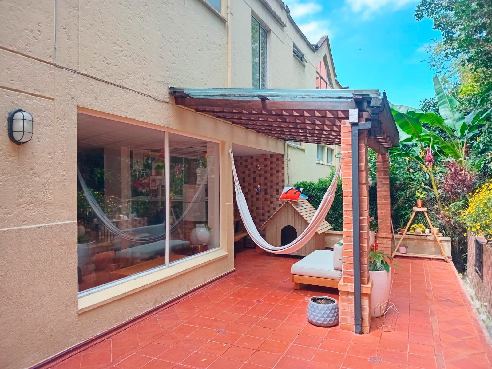 Casa en arriendo en El Poblado, Medellín · foto 19 de 20