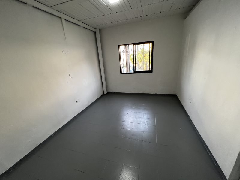 Bodega en venta en El Poblado, Medellín 2
