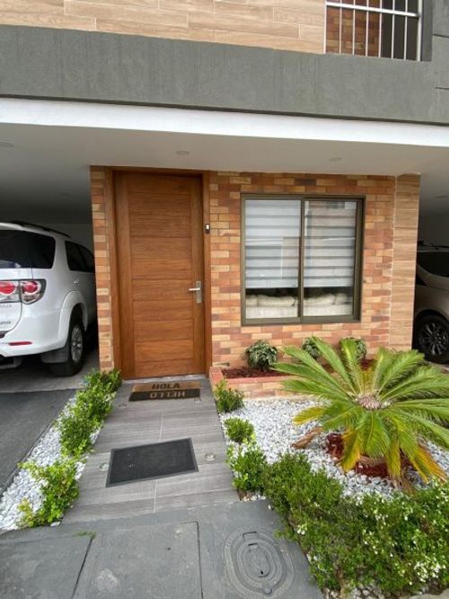 Casa de 4 alcobas en venta en La Ceja, 160 m² · foto 2 de 24