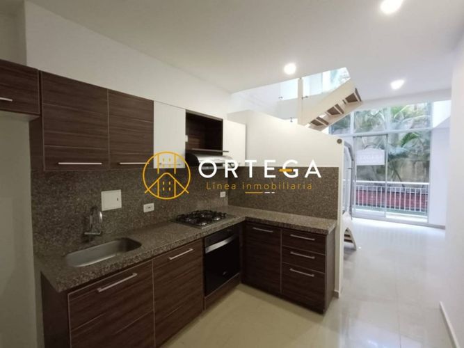 Apartamento de 3 alcobas en venta en Cañaveral, Floridablanca, 108 m² · foto 2 de 24