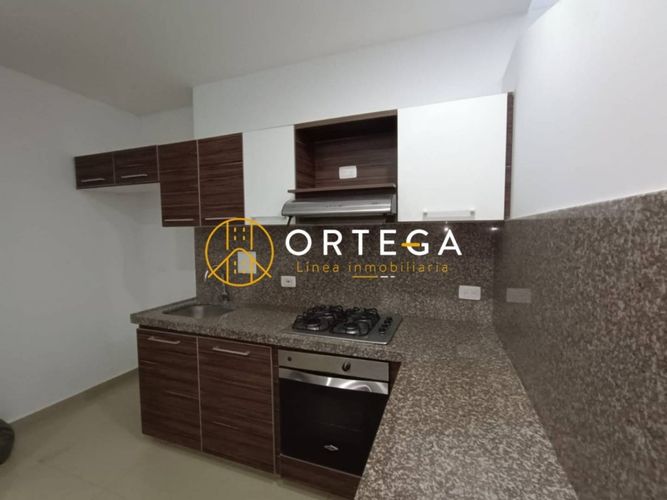 Apartamento de 3 alcobas en venta en Cañaveral, Floridablanca, 108 m² · foto 3 de 24