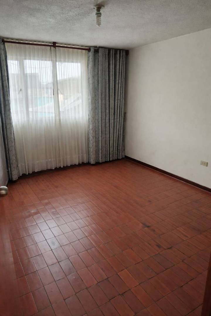 Casa en venta en Bosa San Diego, Bogotá · foto 2 de 13